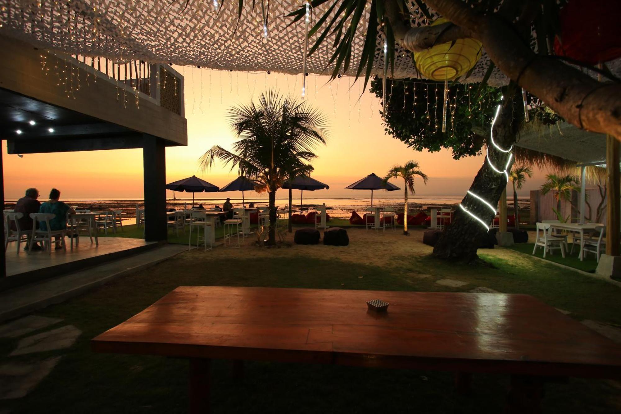 3 Monkeys Lembongan Studio Apartments Gym Recovery Centre Dış mekan fotoğraf